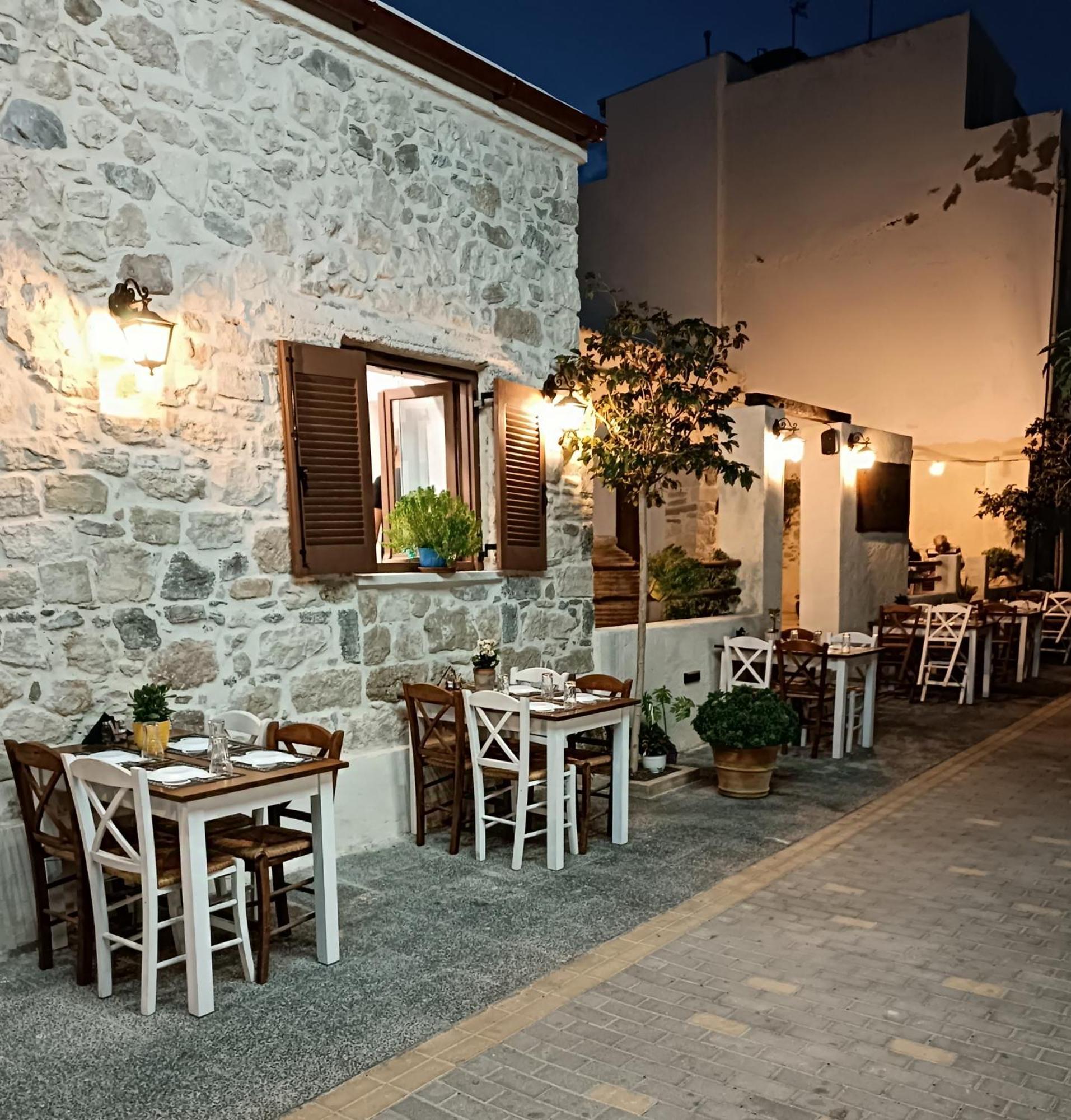 Roummi Suite Mirtos Buitenkant foto